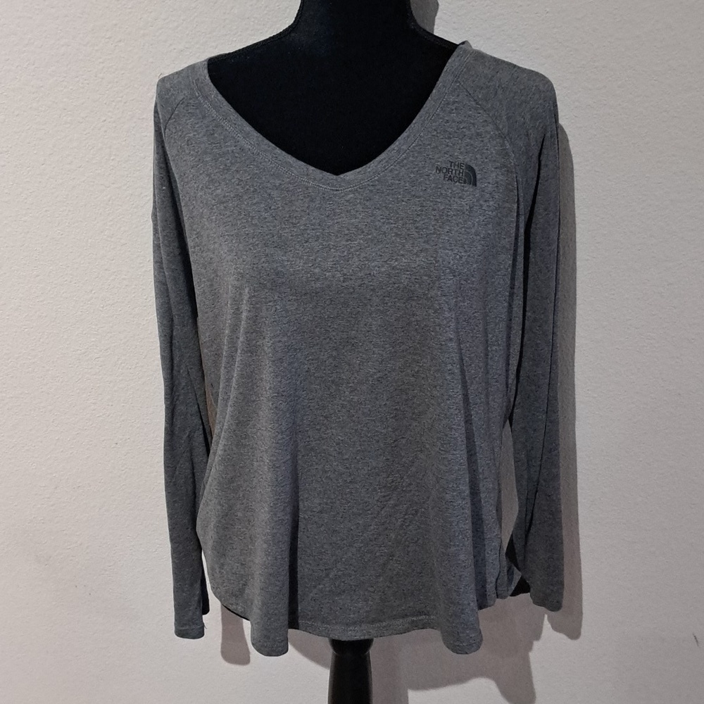 THE NORTH FACE size XL long sleeve